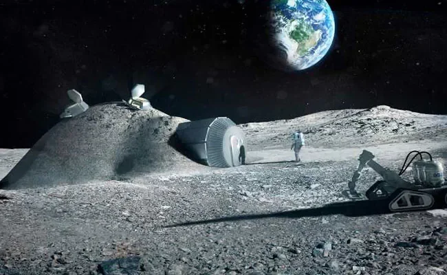 China's manned space agency announced on Sunday that it is postponing a research moon mission