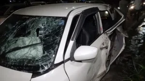 A collision between two cars near the PWD office in central Delhi resulted in minor injuries for six