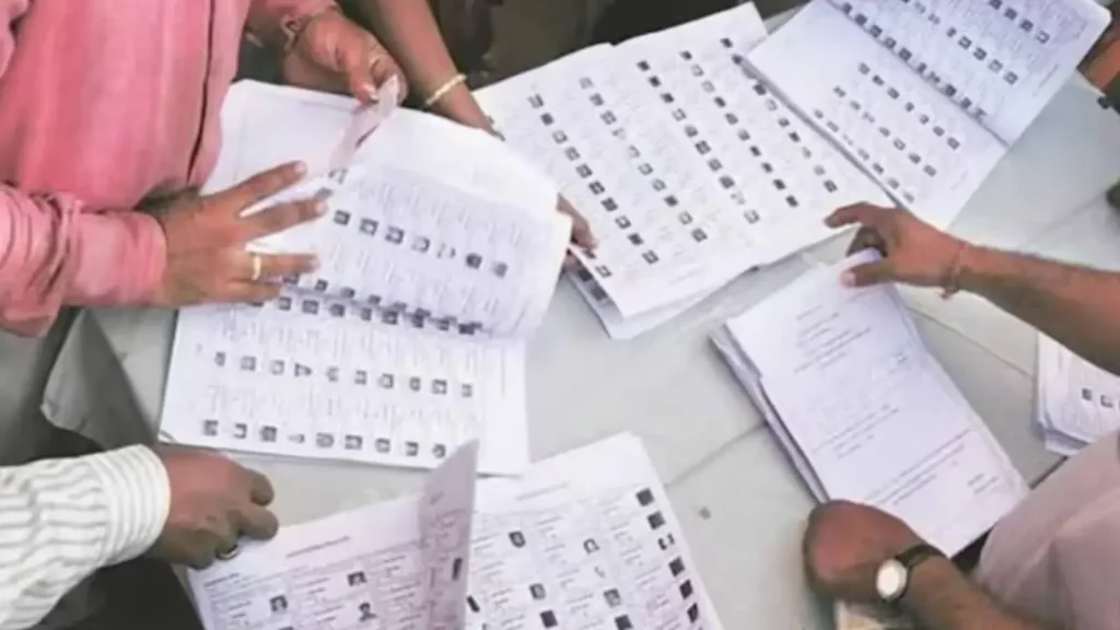 Over 2.07 Crore Voters confronts SIR Exclusion In Maharashtra: Poll Body Data