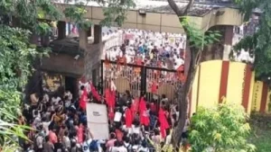 The attempt followed a clash between ABVP members and supporters of Left student unions the previous