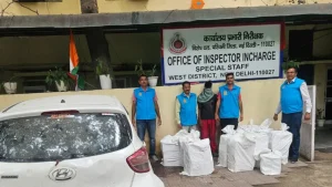 Delhi Police Special Staff of West District has arrested a 23 year old man for allegedly transporting