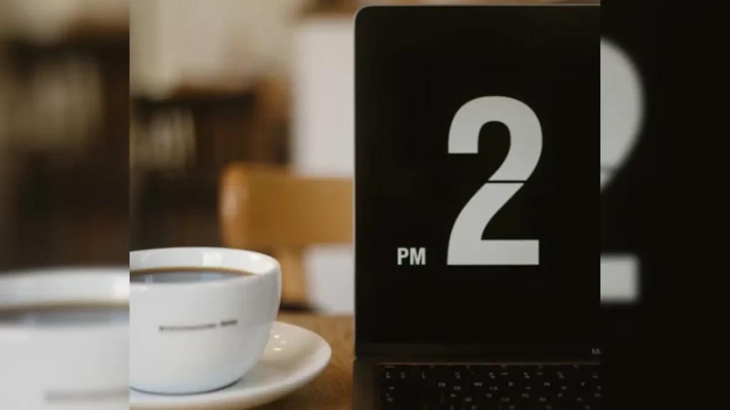 In a social media post titled, "Working 2 pm to 10 pm is way better than 9 to 5," the employee stated