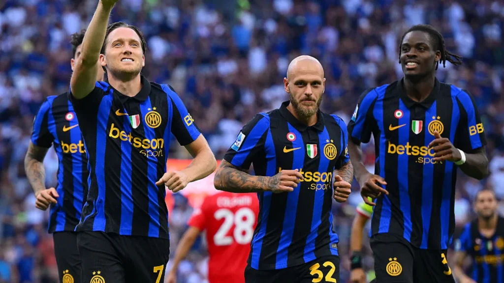 Inter Milan kicked off the defence of their Serie A title in emphatic fashion on Saturday, cruising