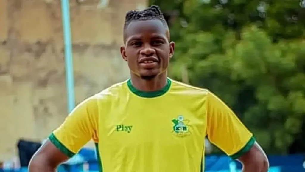 Football briefing: Nigerian Footballer Dies On Field, Huge Confusion Follows. This Is What Happened