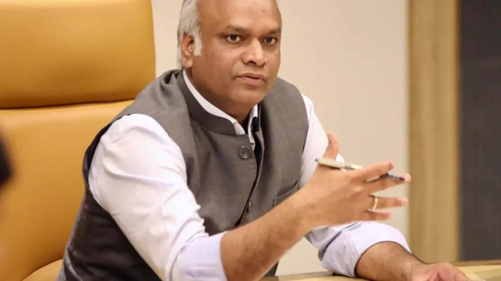 Government and policy briefing: Karnataka Cabinet Approves Public Property Bill Amid RSS Registration Row