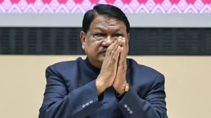 Union Tribal Affairs Minister Jual Oram has alleged that some members of his own party