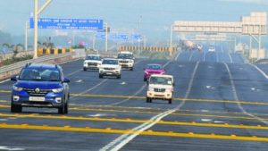 In response to the incident, angry residents blocked the expressway, causing a traffic jam that extended