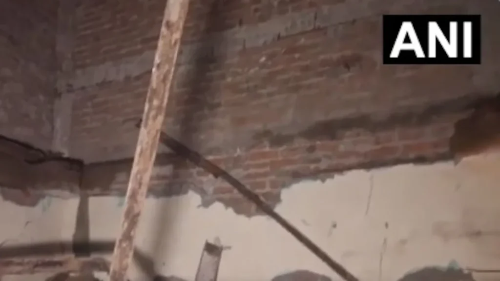 Crime and policing briefing: Delhi Couple Dies As Roof Of House Collapses, Child Escapes Unhurt