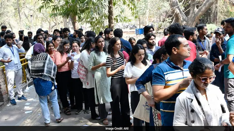 As per the public notice dated August 27, 2026, eligible students can apply for PhD programmes
