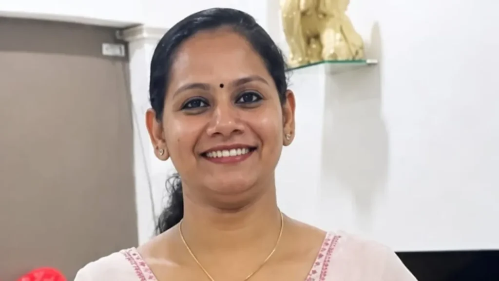 She jumped from the fifth floor of a residential building in Hyderabad