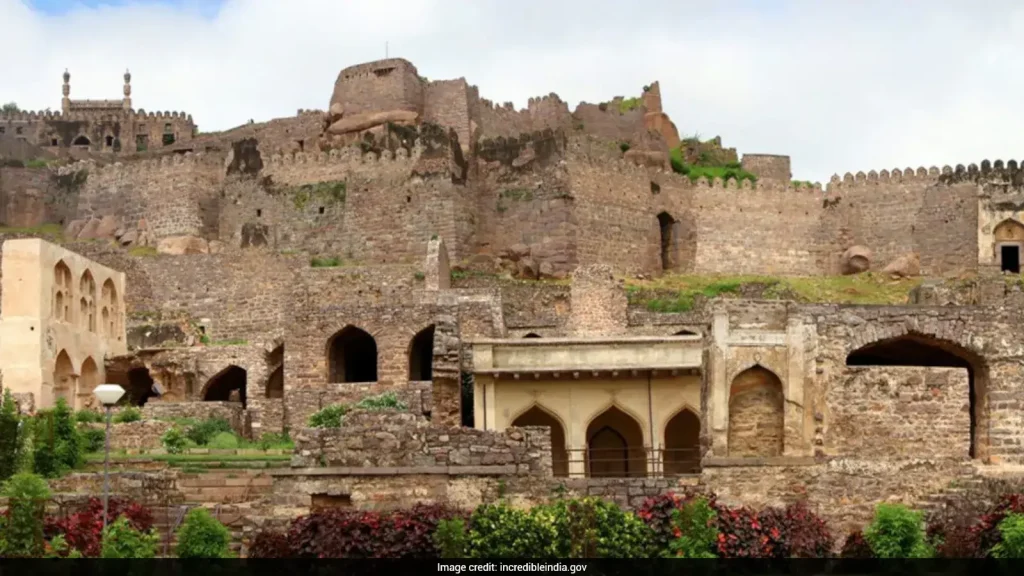 The ASI here on Friday said a structure recently found at the historic Golconda Fort here is a small