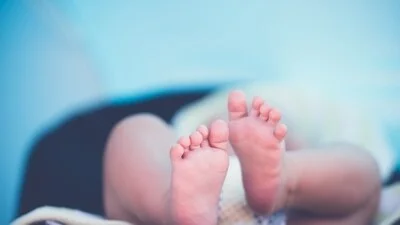 After undergoing a Caesarean section at a government hospital, it was discovered that gloves and paper