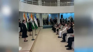 PM Modi and Uzbek President Shavkat Mirziyoyev watched the performance together from a round