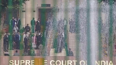 Notices were also issued to the JPSC, Jharkhand Staff Selection Commission (JSSC), the Centre and the CBI