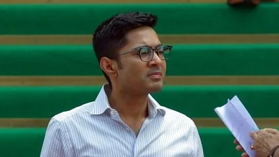 TMC MP Abhishek Banerjee moves Cal HC challenging freezing of his bank account
