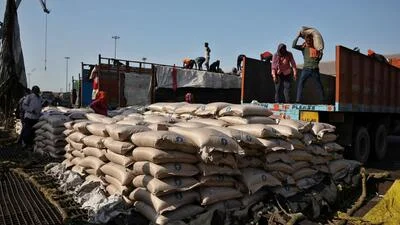 The government has authorized the import of raw sugar, which must be refined into white sugar before it