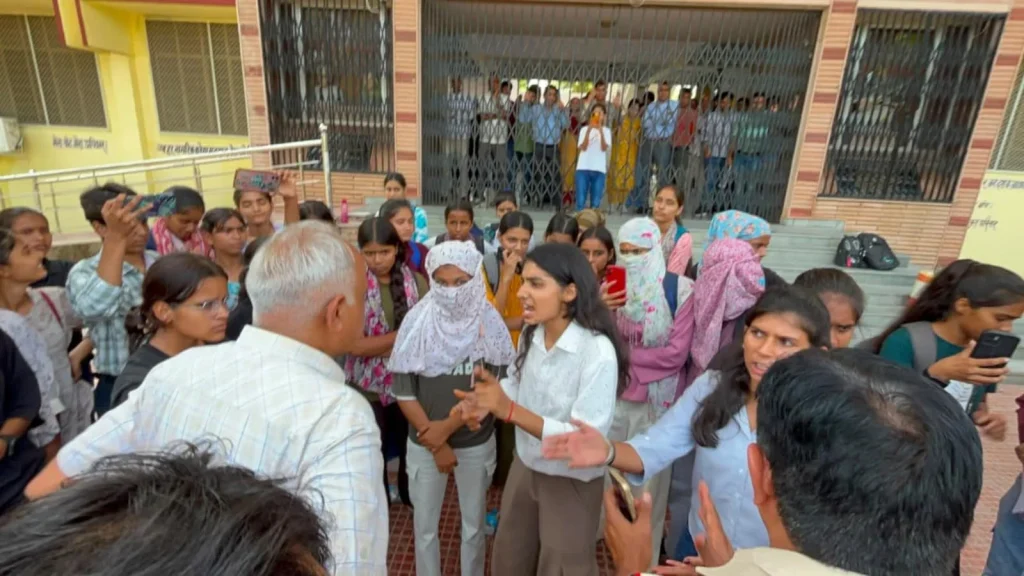 The Rajasthan government college principal in Jhunjhunu has apologised in writing following a massive