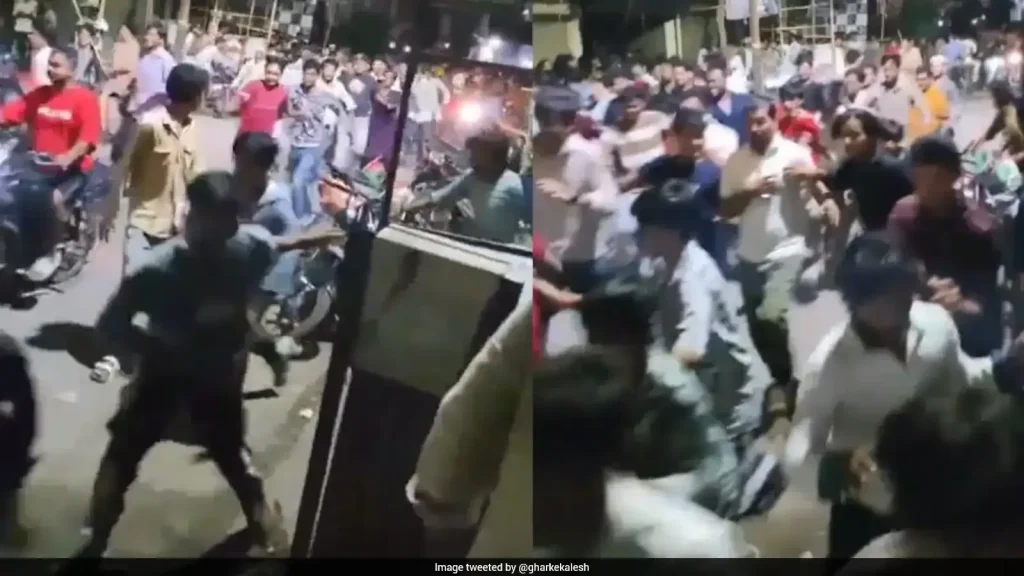 A Rs 16 sale at a clothing store in Kanpur drew thousands of people to a busy market on the night