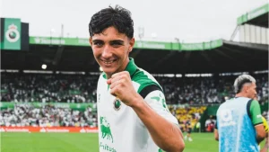 Real Madrid have signed the 19-year-old midfielder Sergio Martinez from Racing Santander