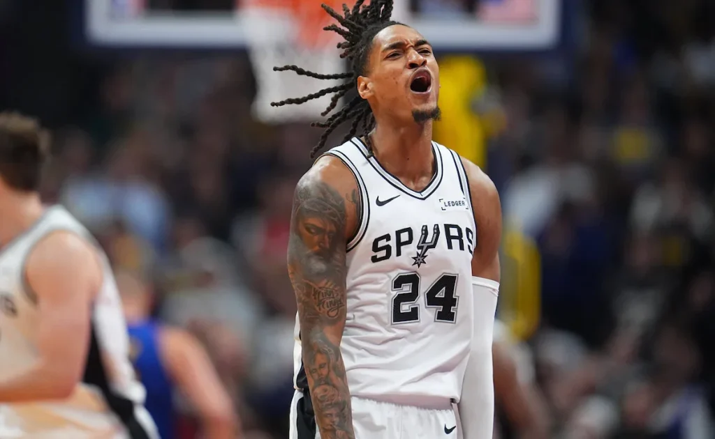 San Antonio Spurs Win 10th Straight Game, Detroit Pistons Silence Oklahoma City Thunder In Battle Of NBA's