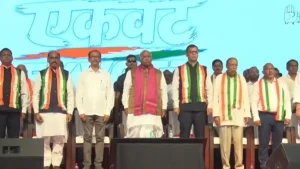 The Congress denied the allegation, asserting that the full version of Vande Mataram had been sung