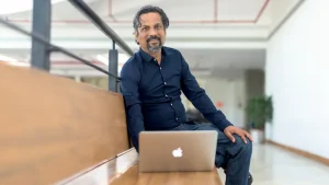 Vembu advised this cohort to go on a lot of sales calls, as there was no business