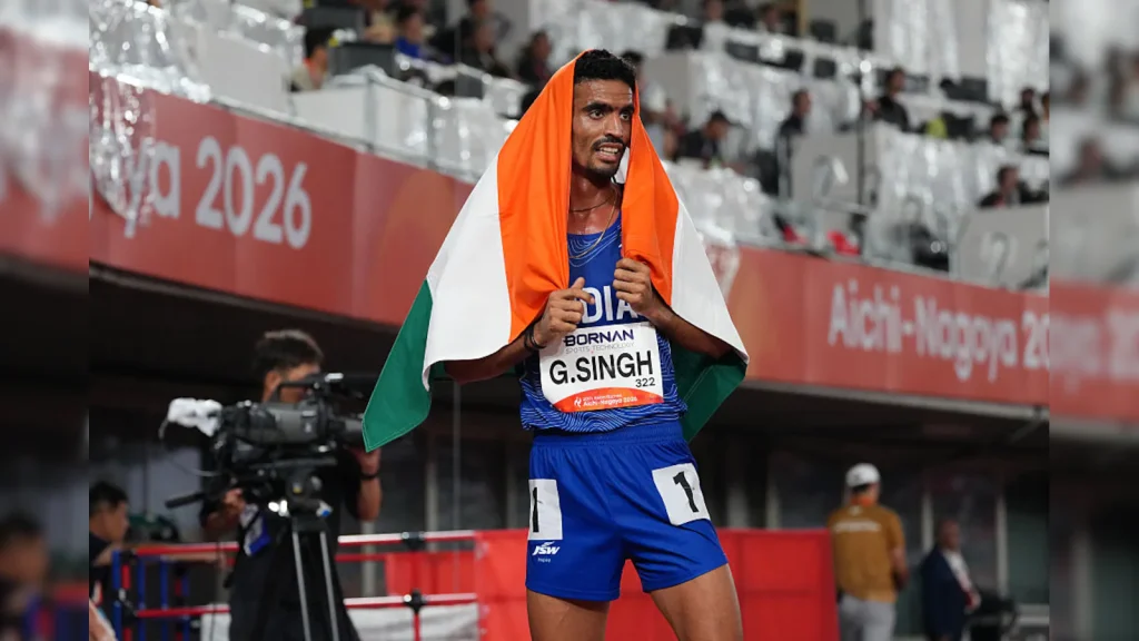 His third medal made him the first Indian athlete in 40 years to victory three medals