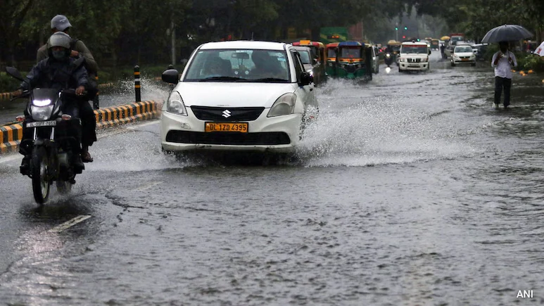 Heavy rainfall in Delhi on Saturday severely impacted traffic flow, particularly around key