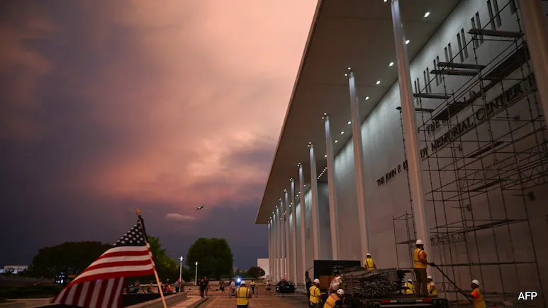 Kennedy Center Board Votes To Close Amid Financial, Trump Branding Dispute