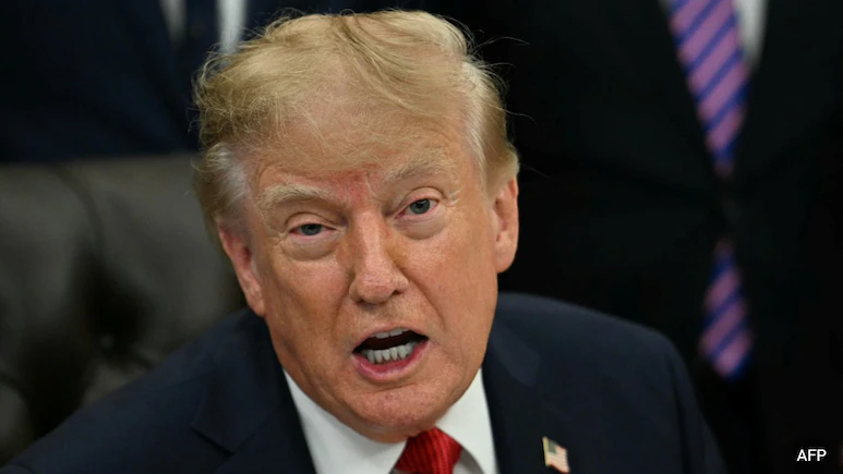 Trump Signs Russia Sanctions Bill, Clears Way For 100% India Tariffs
