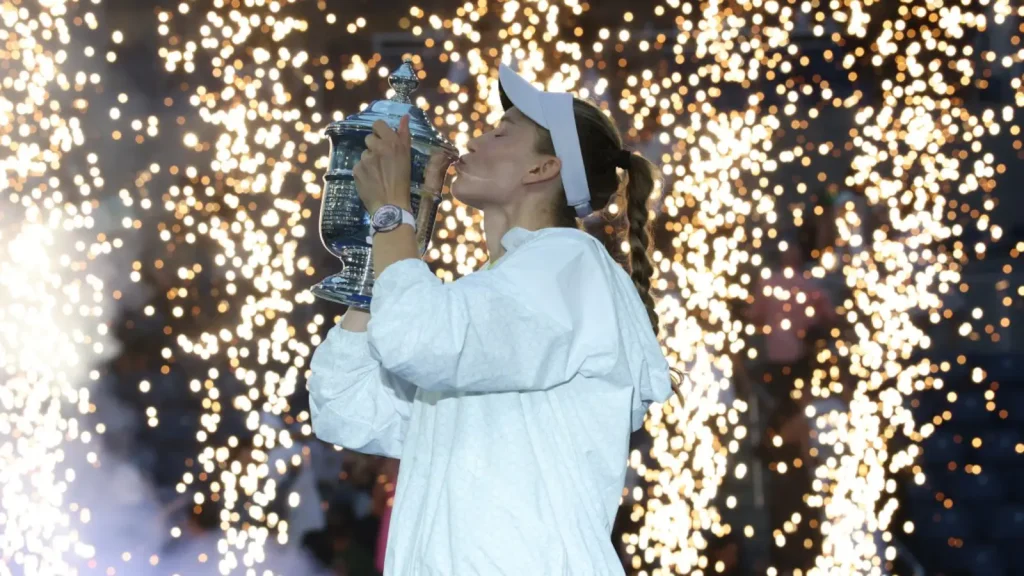 Elena Rybakina denied Aryna Sabalenka a third straight US Open title on Saturday, punctuating