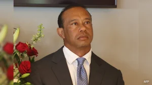 Tiger Woods has indicated he will change his not guilty plea in a DUI case following a rollover