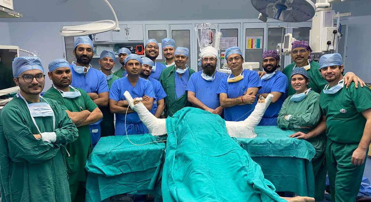 Delhi Painter receives Hands Back As Organ Donation Meets Surgical Excellence