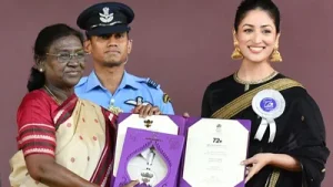 She emphasized that a 'true star' should illuminate positive paths rather than lead young minds