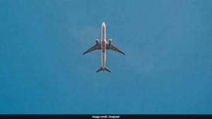 Two Passengers Handcuffed After Claiming They Had A Gun On Melbourne-Doha Flight