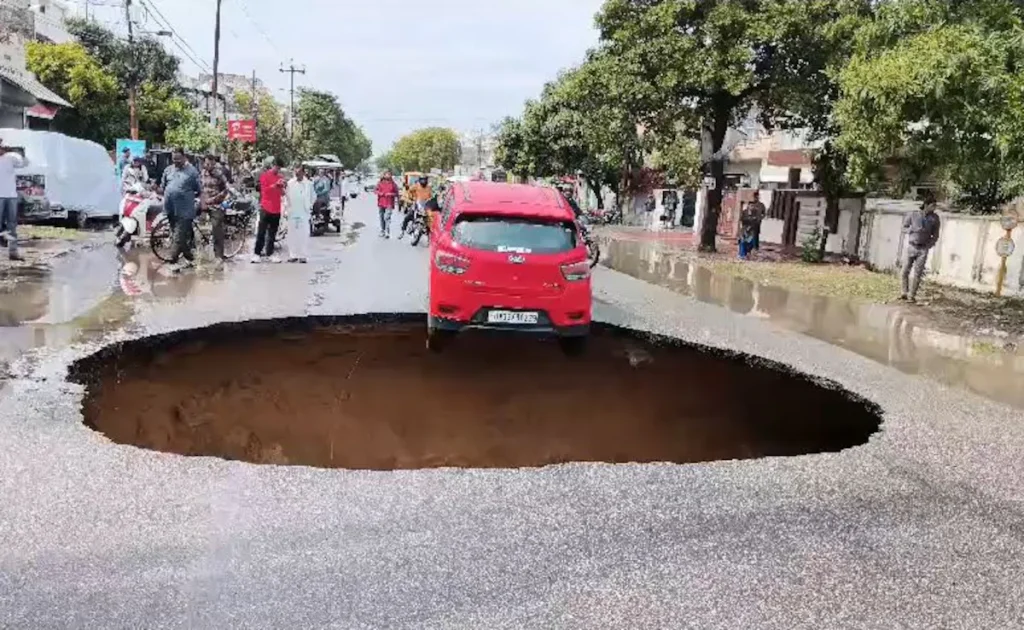 Car Almost Falls Into Giant Crater After Lucknow Road Caves