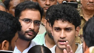 During his speech, Modi referred to his critics as 'Dimagi Naxals,' suggesting that those who