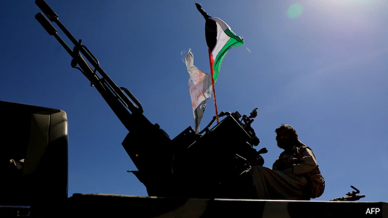 That ended with a negotiated ceasefire, though the Houthis kept up their missile and drone