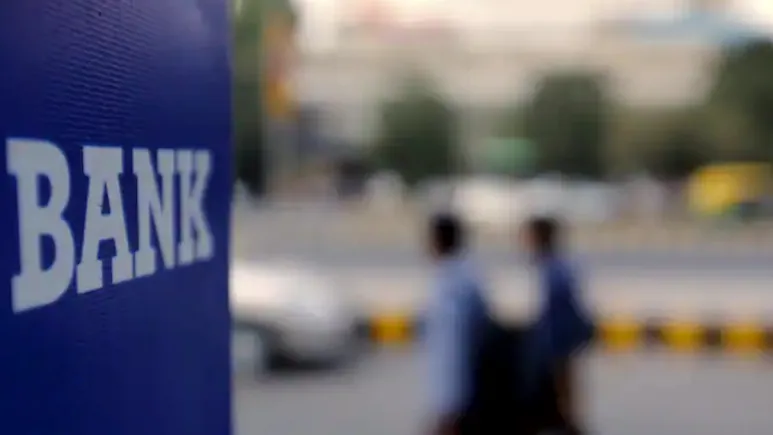 Internet Flooded With Memes As Bank Strike receives Called Off After Sunday Work