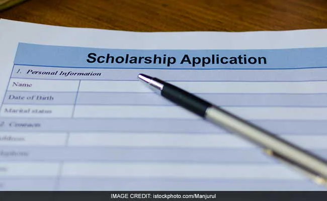 The Ministry of Education has extended the application deadline for the National
