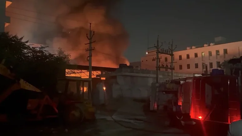 Video: 8 Luxury Cars Burnt As Fire Breaks Out At Mercedes Workshop In Jaipur