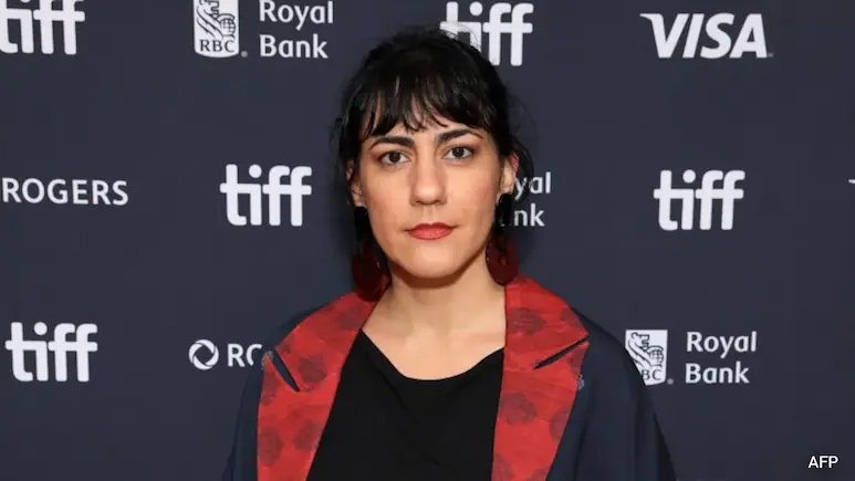 Real-life director Ghasideh Golmakani, who wrote her doctorate on Iranian film, came up