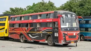 Under the new directions, all buses must have functional Vehicle Location Tracking Devices