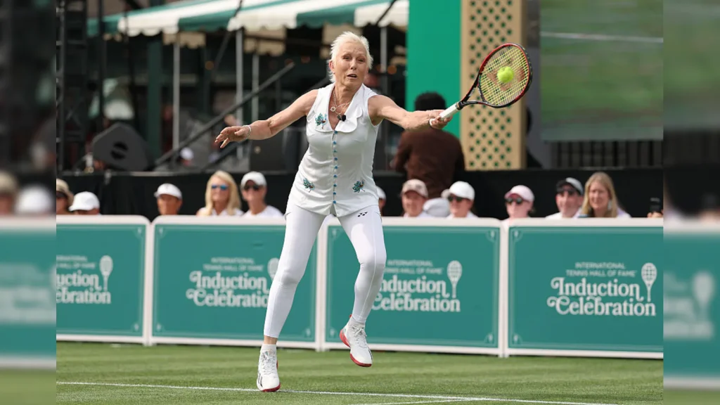 However calculations delivered in a meeting in New York this week shows that women's tennis is