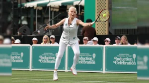 However calculations delivered in a meeting in New York this week shows that women's tennis is