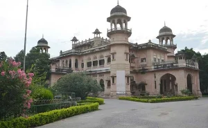 Apply By September 25, Check Application Fee — Allahabad University PhD Admission 2026