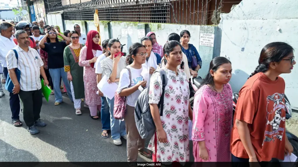 NBEMS is expected to release the NEET PG 2026 provisional answer key and candidates’ recorded