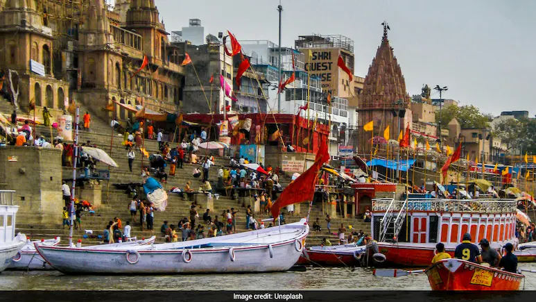 Foreigner Shares 10 'Favourite Things' About India, Internet Reacts