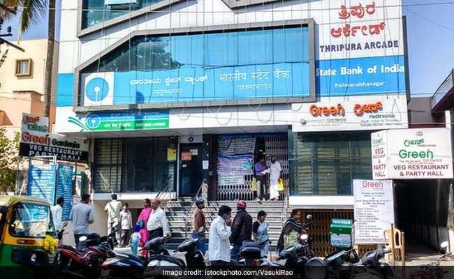 With banks already scheduled to be closed on September 26 (fourth Saturday) and September 27