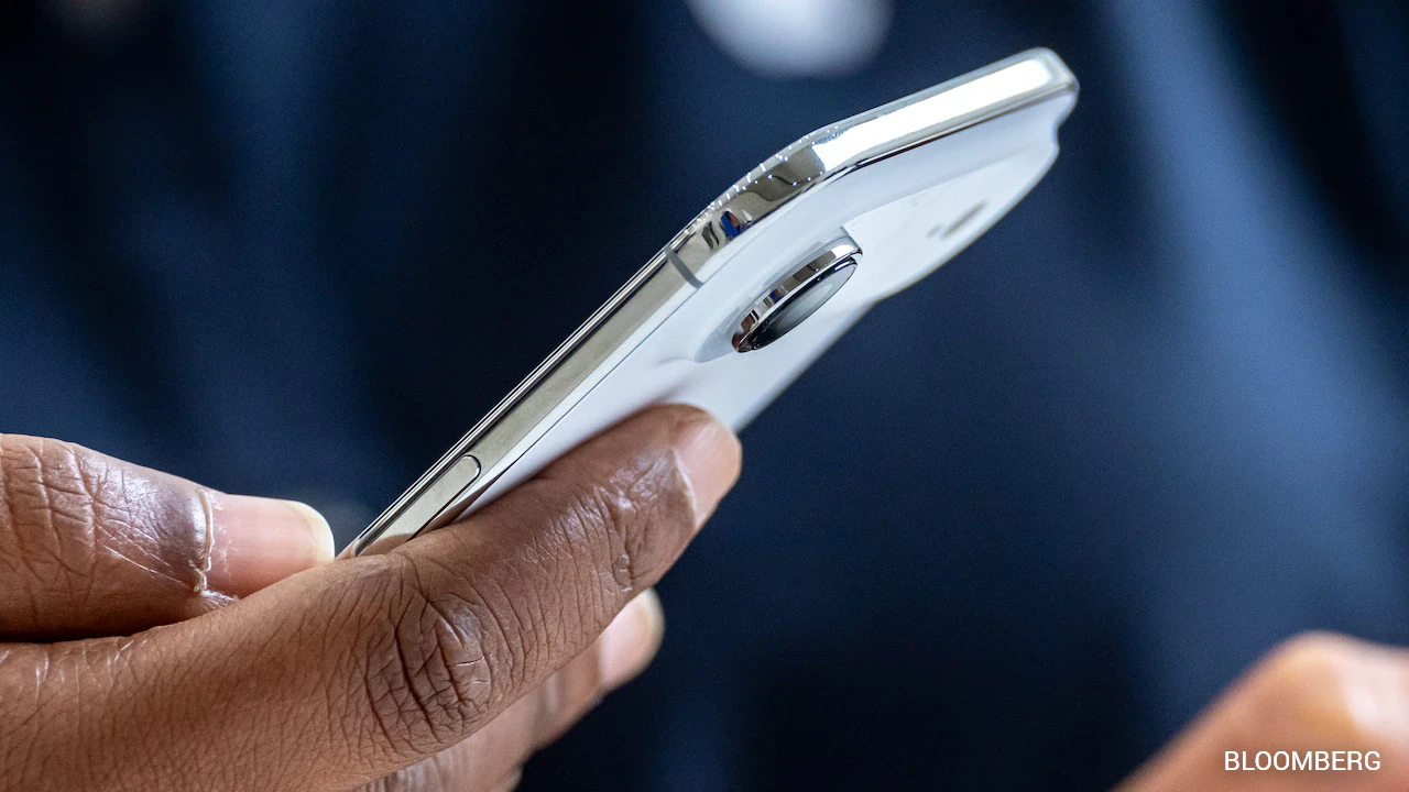 For the 2027 MacBook Air, don't expect Apple to reinvent the wheel — Apple iPhone Air M6